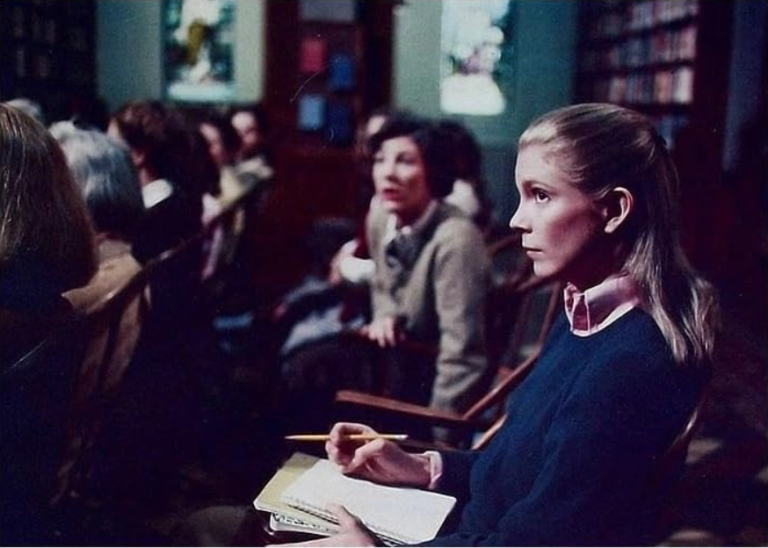 Literary Chic: From a Heroine to a Fashion Icon | Anglozine